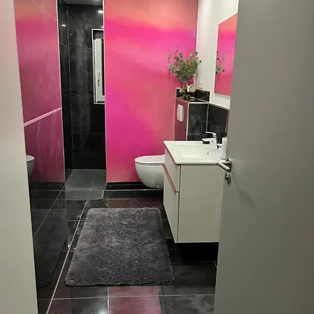 Luxurioese Eg * Meisenheim