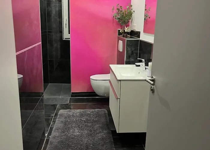 Luxurioese Eg * Meisenheim